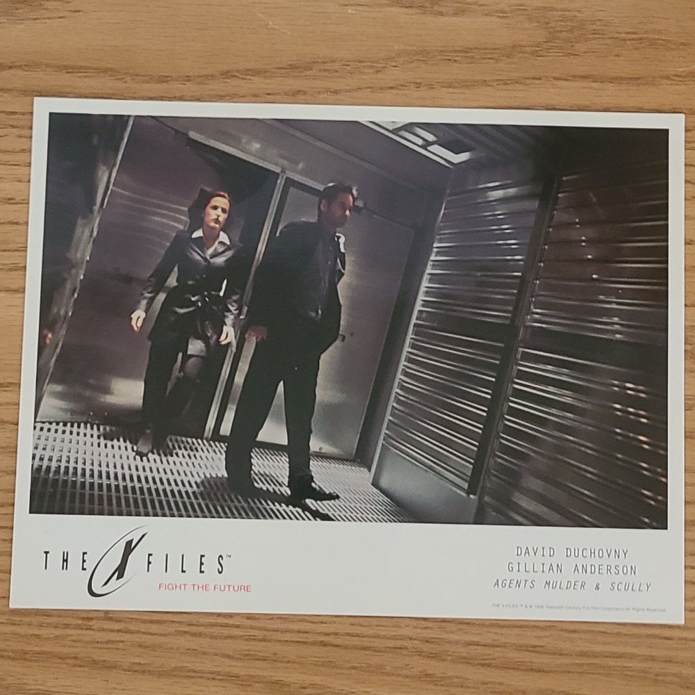 The X-Files Fight the Future Glossy Photo
